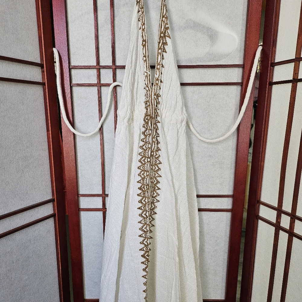 Backless, hand-woven dress from Italy